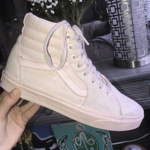 SOLID PINK HIGHTOP VANS